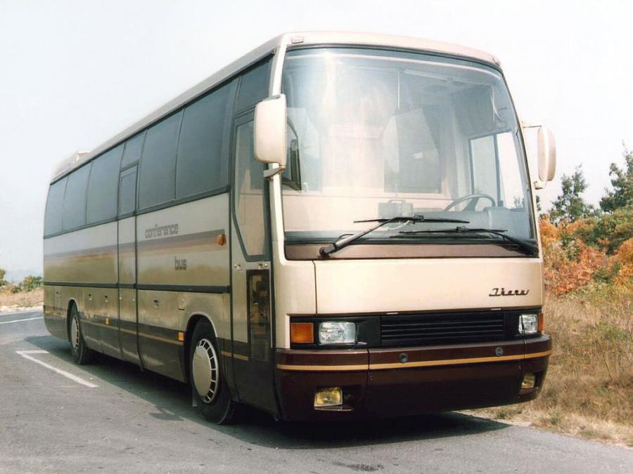  Ikarus 386SL Conference Bus 1985 года  (фото 1 из 8)